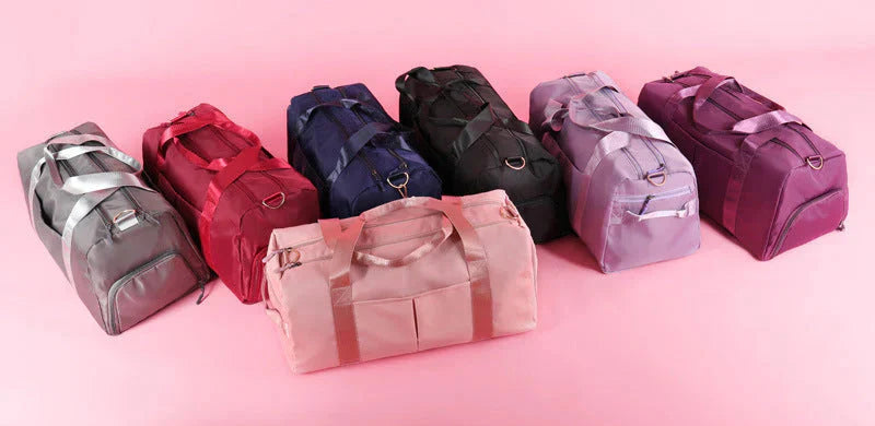 Waterproof Fitness Sports Travel Duffel Bag - Versatile Weekender for Men and Women